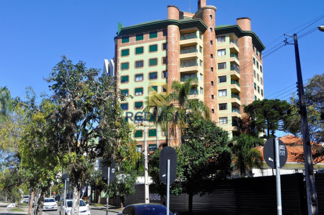 Apartamento com 3 Quartos à Venda, 149 m² em Centro - Curitiba