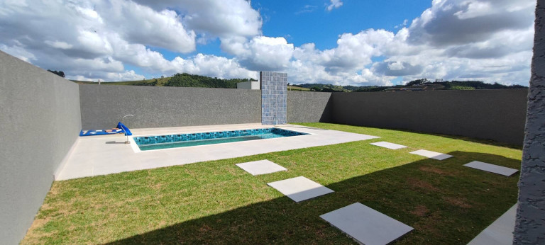 Imagem Casa com 3 Quartos à Venda, 384 m² em Tanque - Atibaia
