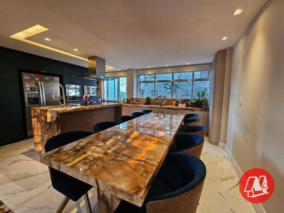 Imagem Apartamento com 3 Quartos à Venda ou Locação, 136 m² em Petrópolis - Porto Alegre Imagem Apartamento com 3 Quartos à Venda ou Locação, 136 m² em Petrópolis - Porto Alegre