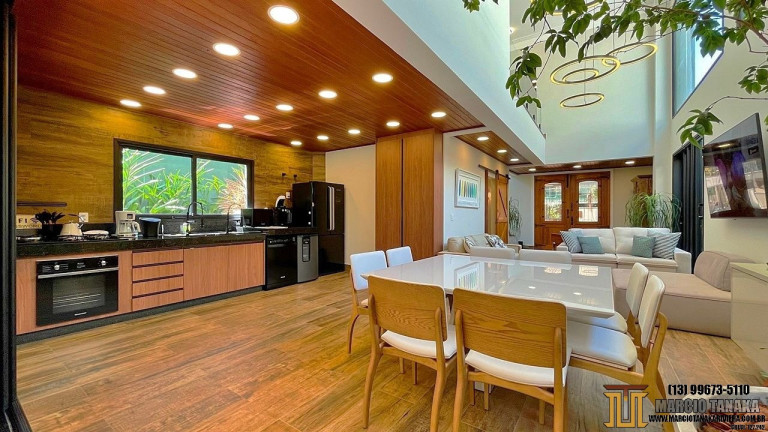 Casa com 5 Quartos à Venda, 313 m² em Riviera - Bertioga