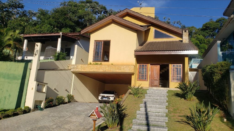 Imagem Sobrado com 4 Quartos à Venda, 335 m² em Caputera - Arujá Imagem Sobrado com 4 Quartos à Venda, 335 m² em Caputera - Arujá