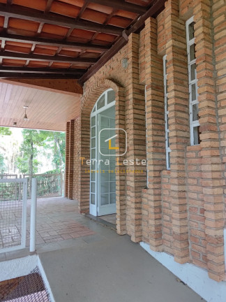 Casa com 3 Quartos para Alugar, 213 m² em Retiro Do Chalé - Brumadinho
