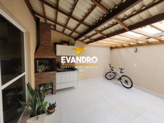 Imagem Casa com 3 Quartos à Venda, 160 m² em Santa Cruz - Cuiabá Imagem Casa com 3 Quartos à Venda, 160 m² em Santa Cruz - Cuiabá