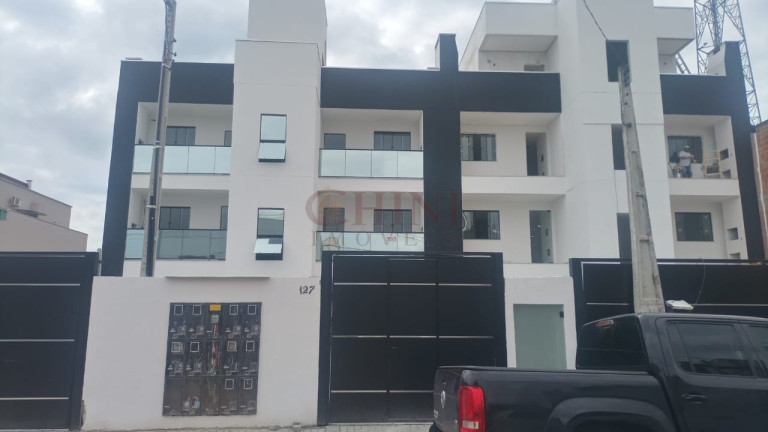 Apartamento com 2 Quartos à Venda, 60 m² em Rio Pequeno - Camboriú