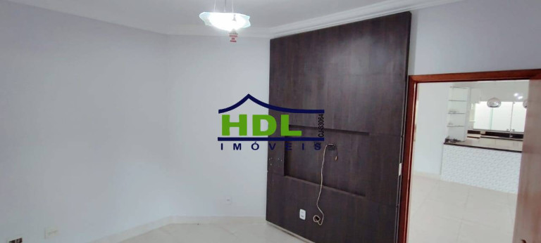 Imagem Casa com 3 Quartos à Venda, 360 m² em Jardim Frei Leopoldo - Hidrolândia