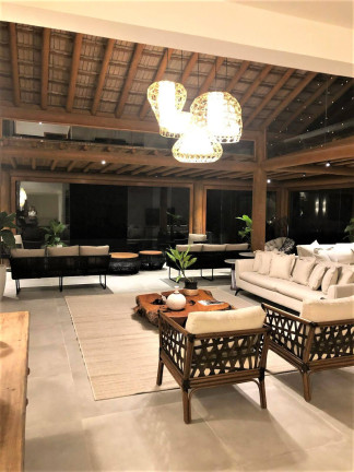 Imagem Casa com 7 Quartos à Venda, 1.200 m² em Trancoso - Porto Seguro Imagem Casa com 7 Quartos à Venda, 1.200 m² em Trancoso - Porto Seguro