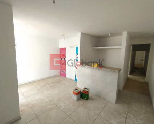 Imóvel Comercial à Venda, 115 m² em Centro - Montes Claros