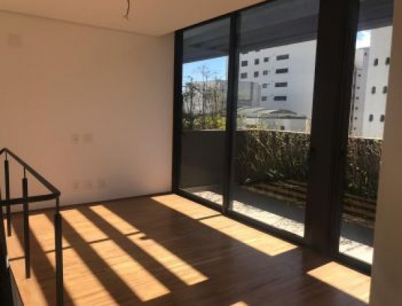 Imóvel com 1 Quarto à Venda, 115 m² em Moema - São Paulo