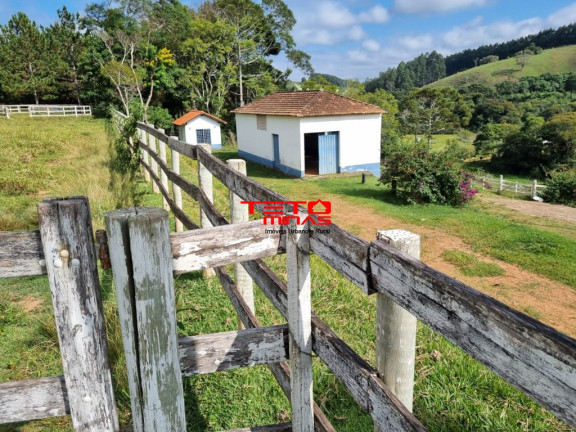 Imagem Imóvel à Venda, 252 m² em 4km Da Cidade - Cruzília Imagem Imóvel à Venda, 252 m² em 4km Da Cidade - Cruzília