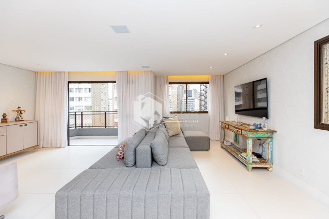 Foto do imóvel Apartamento com 4 Quartos à Venda, 197 m² em Itaim Bibi - São Paulo