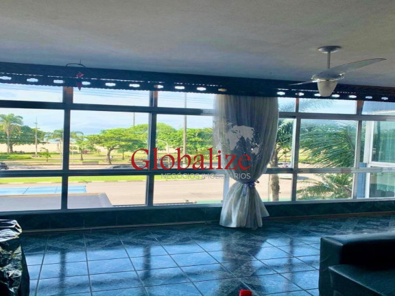 Imóvel com 3 Quartos à Venda, 180 m² em Gonzaga - Santos