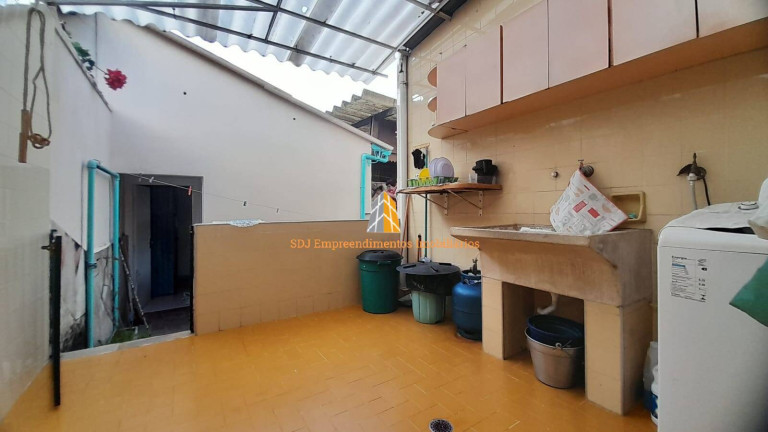 Imagem Casa com 3 Quartos à Venda, 250 m² em Instituto De Previdência - São Paulo Imagem Casa com 3 Quartos à Venda, 250 m² em Instituto De Previdência - São Paulo