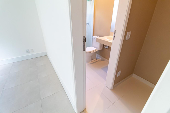 Imagem Casa com 4 Quartos à Venda, 436 m² em Vila Progresso - Niterói Imagem Casa com 4 Quartos à Venda, 436 m² em Vila Progresso - Niterói