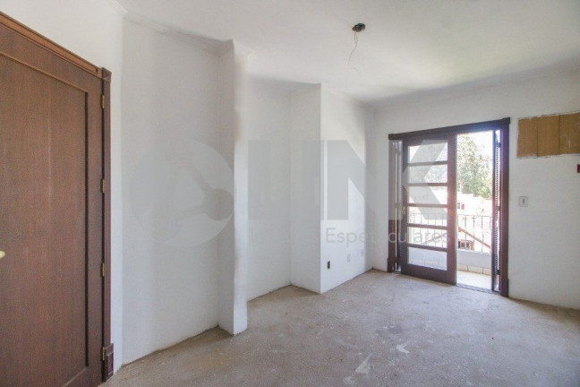 Imagem Casa com 3 Quartos à Venda, 297 m² em Jardim Itu - Porto Alegre Imagem Casa com 3 Quartos à Venda, 297 m² em Jardim Itu - Porto Alegre
