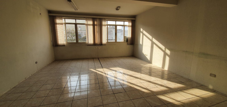 Sala Comercial para Alugar, 45 m² em Centro - Jundiaí