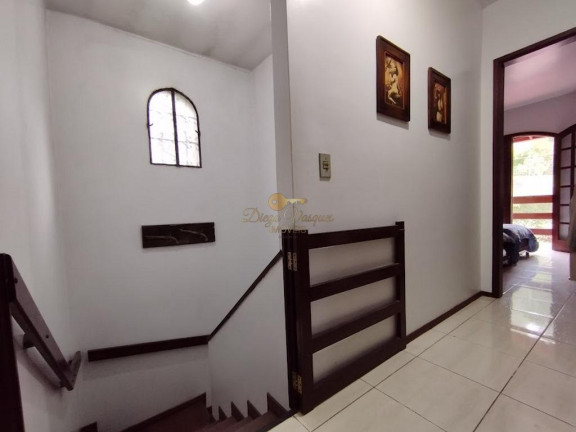 Imagem Casa com 4 Quartos à Venda, 173 m² em Parque Do Ingá - Teresópolis Imagem Casa com 4 Quartos à Venda, 173 m² em Parque Do Ingá - Teresópolis