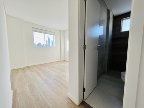 Imagem Apartamento com 3 Quartos à Venda, 137 m² em Centro - Balneário Camboriú