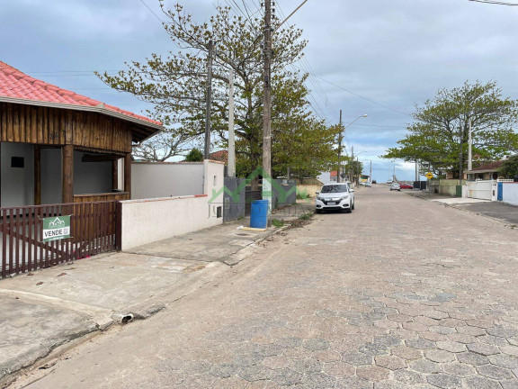 Imagem Casa à Venda, 209 m² em Centro - Balneário Barra Do Sul Imagem Casa à Venda, 209 m² em Centro - Balneário Barra Do Sul