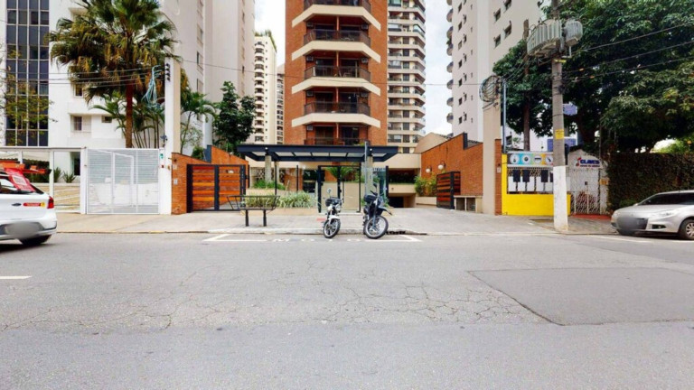 Imagem Imóvel com 1 Quarto à Venda, 39 m² em Moema - São Paulo Imagem Imóvel com 1 Quarto à Venda, 39 m² em Moema - São Paulo