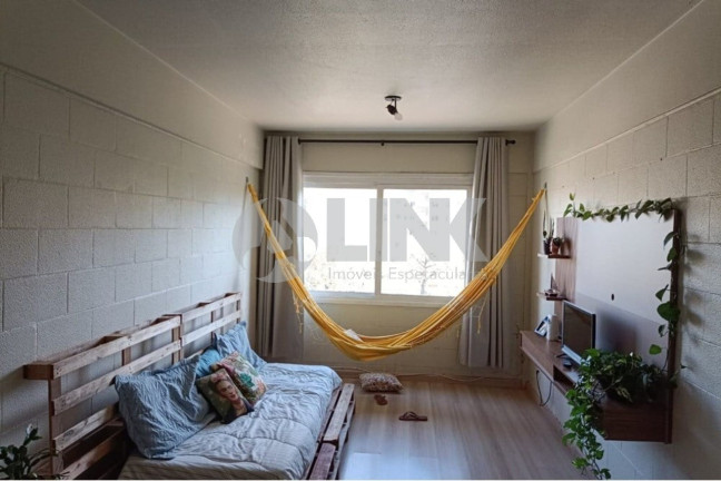 Imagem Apartamento com 1 Quarto à Venda, 58 m² em Bom Fim - Porto Alegre Imagem Apartamento com 1 Quarto à Venda, 58 m² em Bom Fim - Porto Alegre