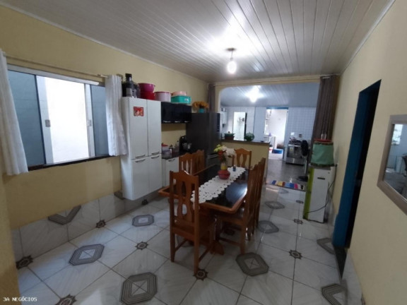 Imagem Casa com 3 Quartos à Venda, 200 m² em Jardim Santana - Porto Velho Imagem Casa com 3 Quartos à Venda, 200 m² em Jardim Santana - Porto Velho