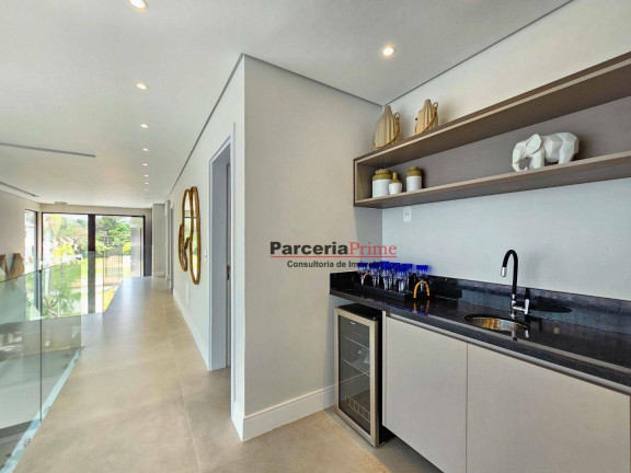 Imagem Casa com 6 Quartos à Venda, 420 m² em Riviera Módulo 11 - Bertioga Imagem Casa com 6 Quartos à Venda, 420 m² em Riviera Módulo 11 - Bertioga