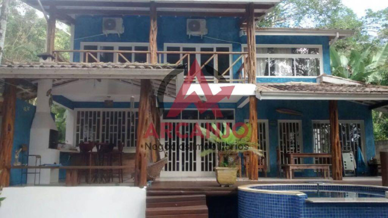 Casa com 3 Quartos para Alugar, 900 m² em Félix - Ubatuba