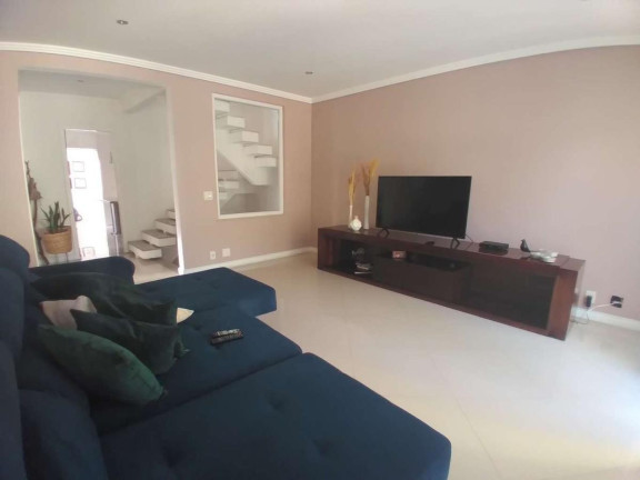 Imagem Casa com 3 Quartos à Venda, 248 m² em Vila Valqueire - Rio De Janeiro Imagem Casa com 3 Quartos à Venda, 248 m² em Vila Valqueire - Rio De Janeiro