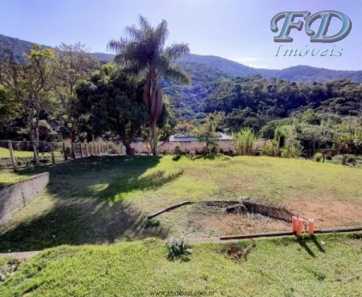 Imagem Chácara com 3 Quartos à Venda, 2.800 m² em Pedra Vermelha (terra Preta) - Mairiporã Imagem Chácara com 3 Quartos à Venda, 2.800 m² em Pedra Vermelha (terra Preta) - Mairiporã