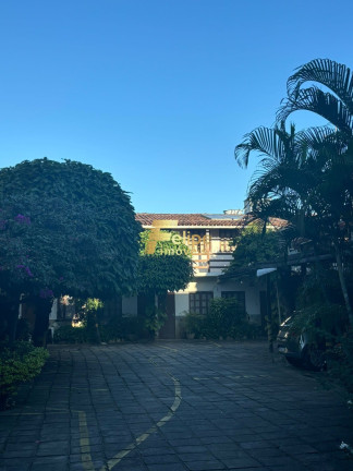 Imóvel com 10 Quartos à Venda, 888 m² em Aeroporto - Guarapari