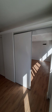 Imagem Sala Comercial à Venda, 33 m² em Menino Deus - Porto Alegre Imagem Sala Comercial à Venda, 33 m² em Menino Deus - Porto Alegre