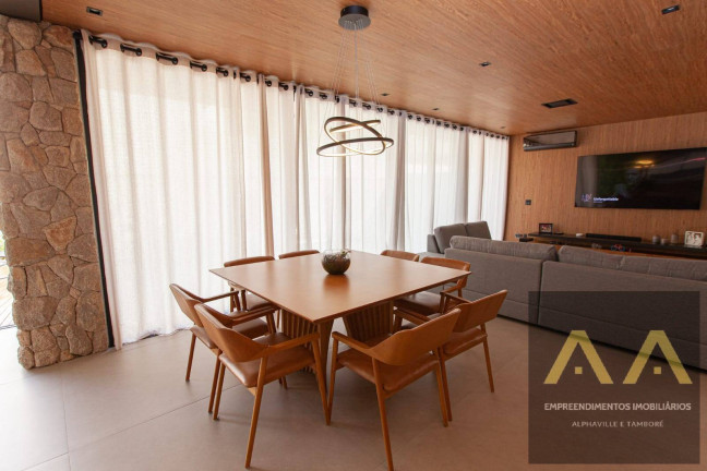 Imagem Casa com 4 Quartos à Venda, 400 m² em Tamboré - Santana De Parnaíba Imagem Casa com 4 Quartos à Venda, 400 m² em Tamboré - Santana De Parnaíba