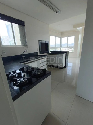 Imagem Apartamento com 3 Quartos para Alugar, 150 m² em Centro - Balneário Camboriú Imagem Apartamento com 3 Quartos para Alugar, 150 m² em Centro - Balneário Camboriú