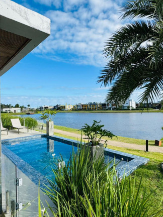 Imagem Casa com 4 Quartos à Venda, 236 m² em Condominio Blue Xangri-la - Xangri-lá Imagem Casa com 4 Quartos à Venda, 236 m² em Condominio Blue Xangri-la - Xangri-lá