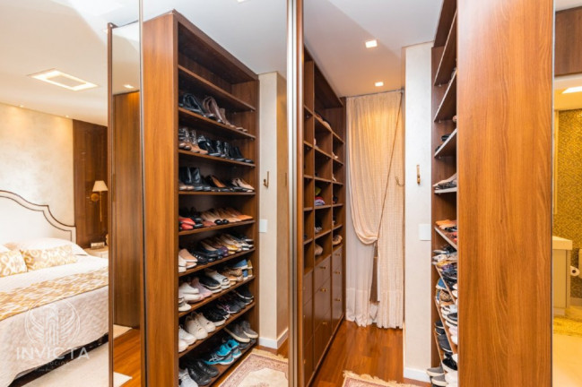 Imagem Apartamento com 3 Quartos à Venda, 135 m² em Pioneiros - Balneário Camboriú Imagem Apartamento com 3 Quartos à Venda, 135 m² em Pioneiros - Balneário Camboriú