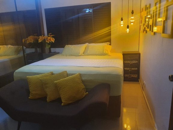 Imagem Casa com 3 Quartos à Venda, 392 m² em Jardim Duprat - São Paulo