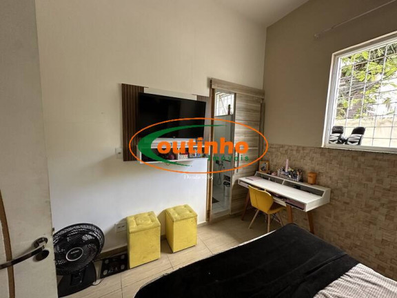 Imagem Casa com 4 Quartos à Venda, 150 m² em Andaraí - Rio De Janeiro Imagem Casa com 4 Quartos à Venda, 150 m² em Andaraí - Rio De Janeiro