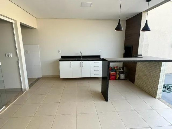 Imagem Casa com 3 Quartos à Venda, 197 m² em Santa Cruz - Cuiabá Imagem Casa com 3 Quartos à Venda, 197 m² em Santa Cruz - Cuiabá