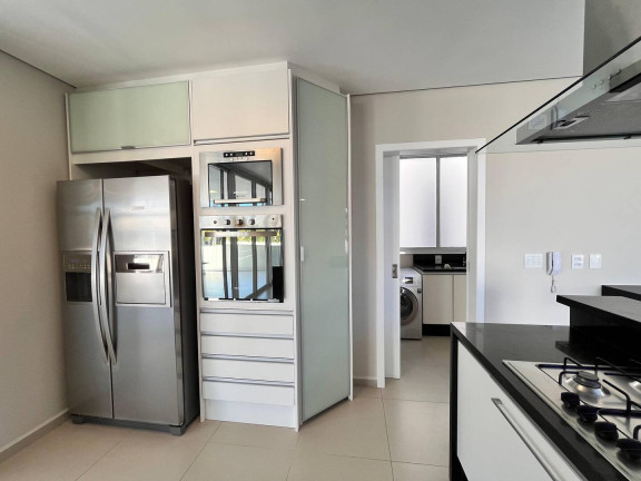 Imagem Casa com 5 Quartos à Venda, em Morro Das Pedras - Florianópolis Imagem Casa com 5 Quartos à Venda, em Morro Das Pedras - Florianópolis