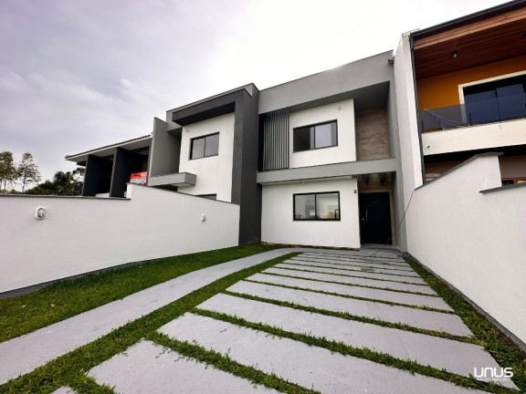 Sobrado com 3 Quartos à Venda, 110 m² em Potecas - São José