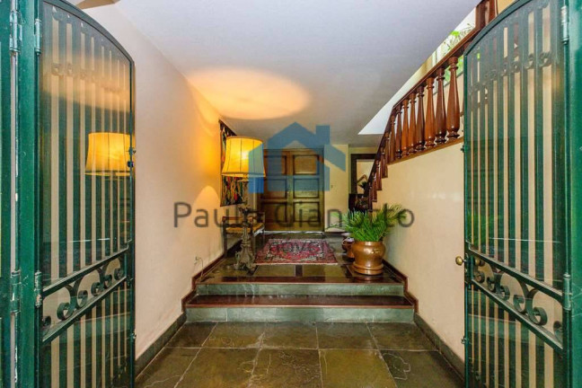 Imagem Casa de Condomínio com 6 Quartos à Venda, 721 m² em Vila Santo Antônio - Cotia