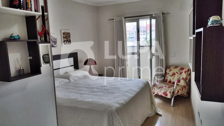 Imagem Casa com 3 Quartos à Venda, 231 m² em Vila Isolina Mazzei - São Paulo Imagem Casa com 3 Quartos à Venda, 231 m² em Vila Isolina Mazzei - São Paulo