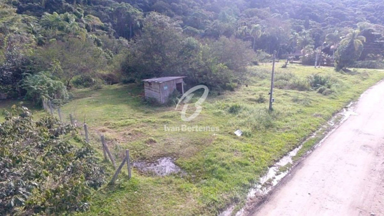 Terreno à Venda,  em Mariscal - Bombinhas