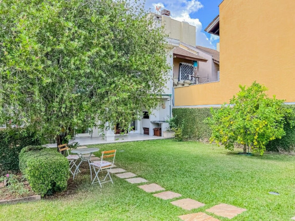Imagem Casa com 4 Quartos à Venda, 362 m² em Chácara Das Pedras - Porto Alegre