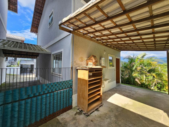 Imagem Casa com 2 Quartos à Venda, 120 m² em Vale Do Paraíso - Teresópolis Imagem Casa com 2 Quartos à Venda, 120 m² em Vale Do Paraíso - Teresópolis