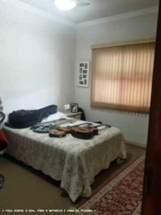 Imagem Casa com 5 Quartos à Venda, 248 m² em Jardim Santa Clara - Taubaté