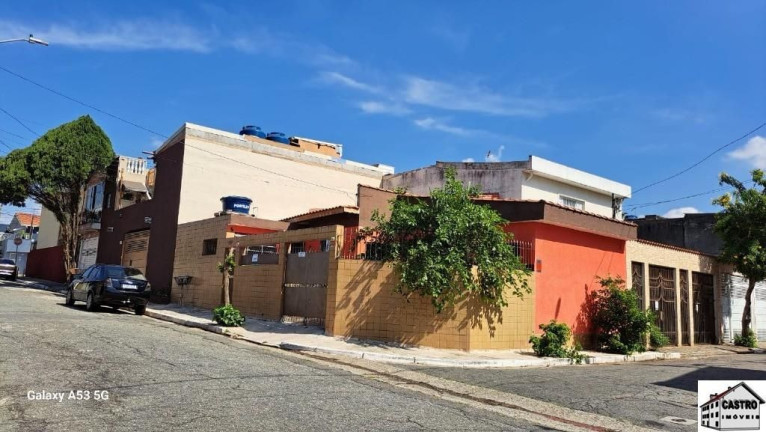 Casa com 3 Quartos à Venda, 132 m² em Vila Carrão - São Paulo