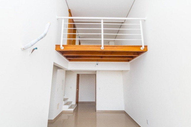 Imagem Imóvel com 2 Quartos à Venda, 70 m² em Menino Deus - Porto Alegre Imagem Imóvel com 2 Quartos à Venda, 70 m² em Menino Deus - Porto Alegre