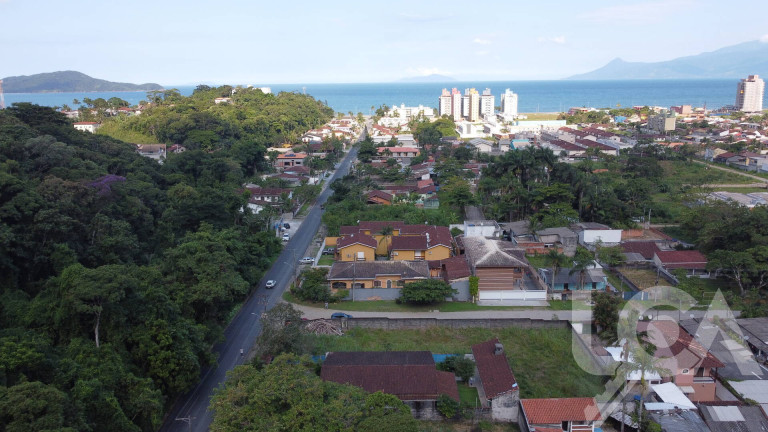 Foto do imóvel Sobrado com 2 Quartos à Venda, 80 m² em Massaguaçu - Caraguatatuba