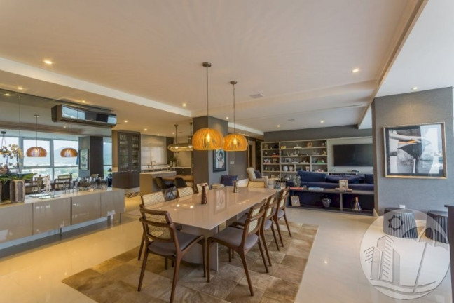 Imagem Apartamento com 4 Quartos à Venda, 191 m² em Centro - Balneário Camboriú